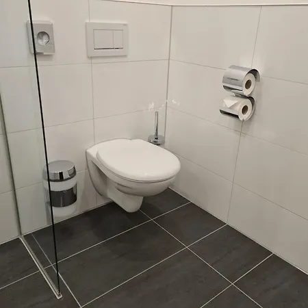 Otel Starton Am Village