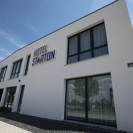 Starton Am Village 3*