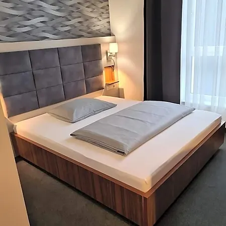 Hotel Starton Am Village 3*
