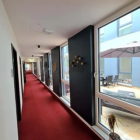 Hotel Starton Am Village