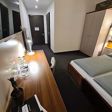 Hotel Starton Am Village 3*