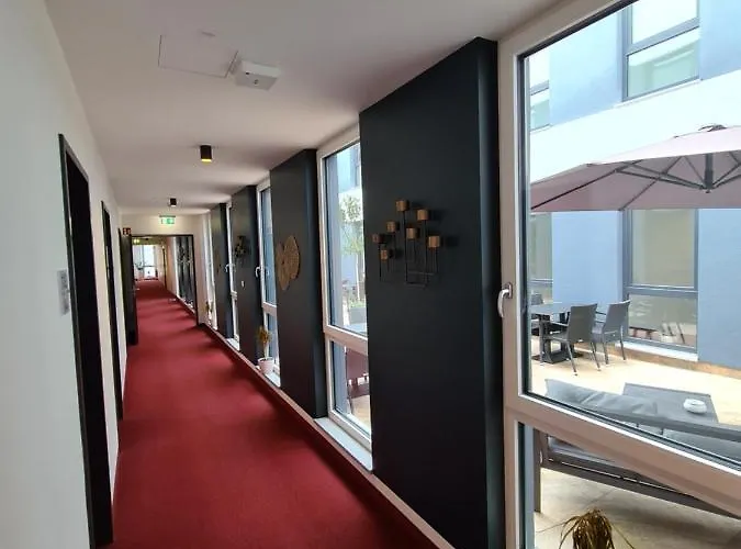 Starton Am Village Hotel 3*