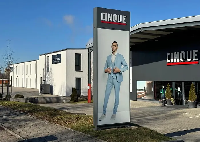 Hotel Starton Am Village 3*