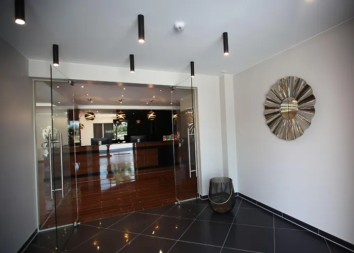 Hotel Starton Am Village