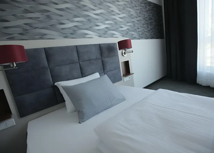 Hotel Starton Am Village 3*