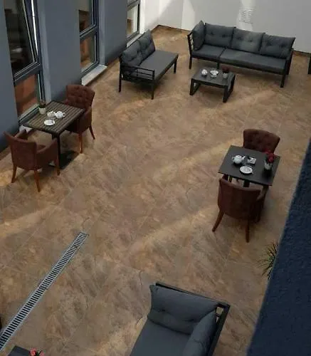 Starton Am Village Hotel